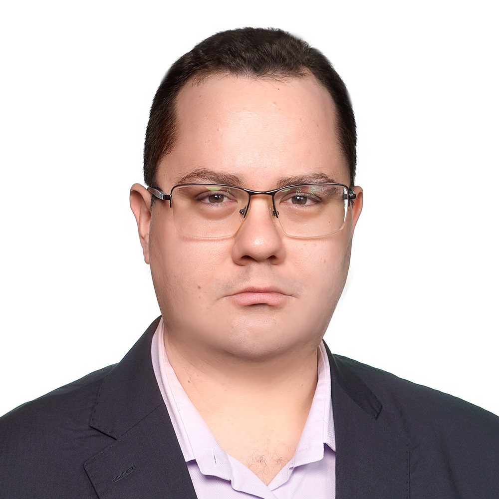 Рязанов Евгений Геннадьевич